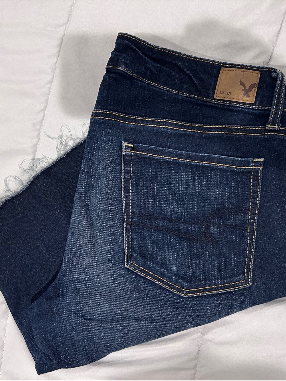 American Eagle Dark Wash Denim Bermuda Shorts with Frayed Hem Size 12